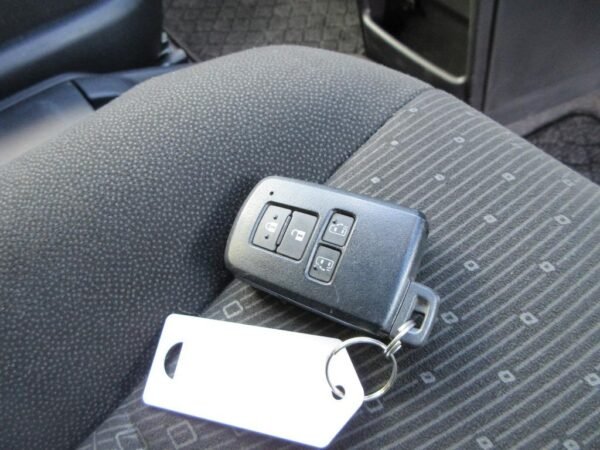 Toyota Noah G Hybrid 2020 - Image 23
