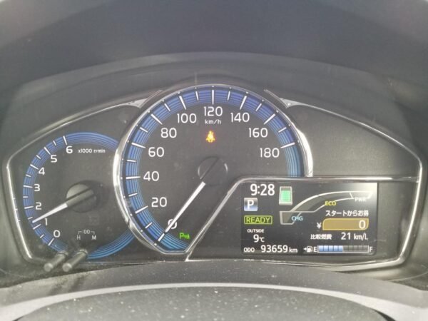 Toyota Axio EX Hybrid – 2020 - Image 12