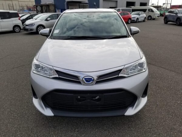 Toyota Axio EX Hybrid – 2020