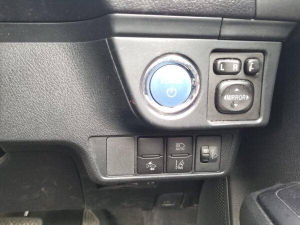 Toyota Axio EX Hybrid – 2020 - Image 11