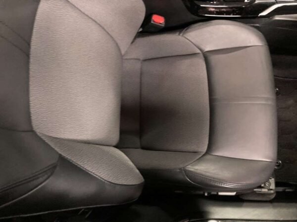 Toyota Corolla Cross Z Leather 2022 - Image 6