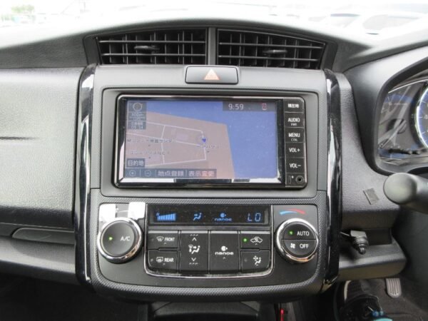 Toyota Axio EX Hybrid – 2019 - Image 12